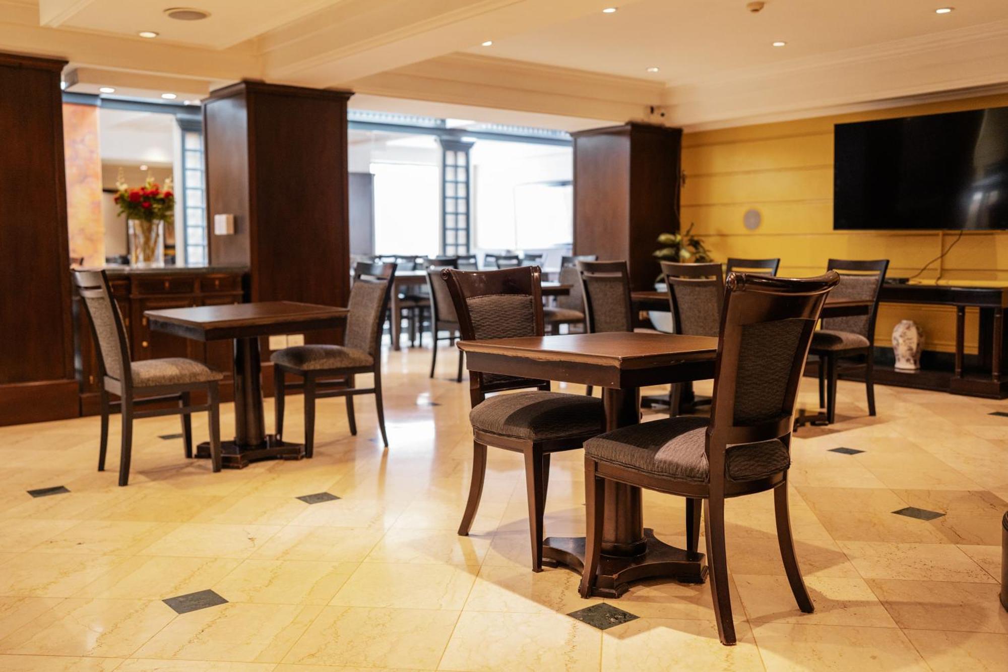 Amerian Executive Mendoza Hotel מראה חיצוני תמונה
