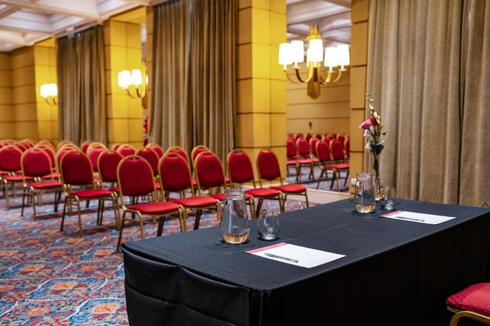 Amerian Executive Mendoza Hotel מראה חיצוני תמונה